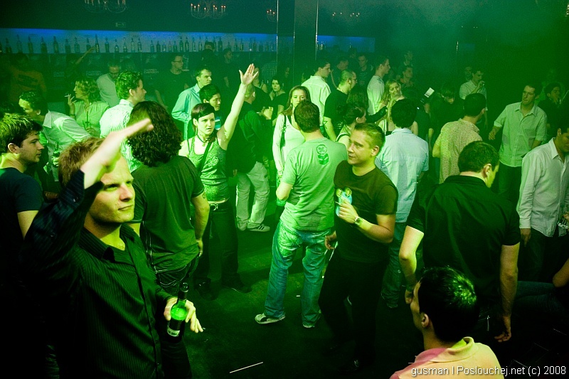 VIBE PRESENTS SPRING SENSATION - Sobota 12. 4. 2008