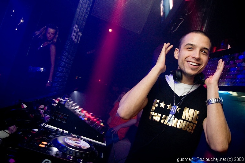 MECCA PRESENTS DARREN EMERSON  - Pátek 18. 4. 2008