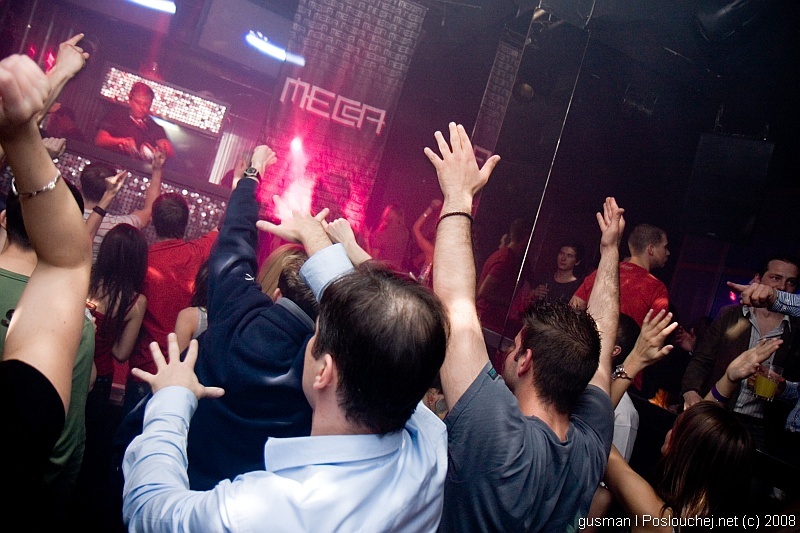 MECCA PRESENTS DARREN EMERSON  - Pátek 18. 4. 2008
