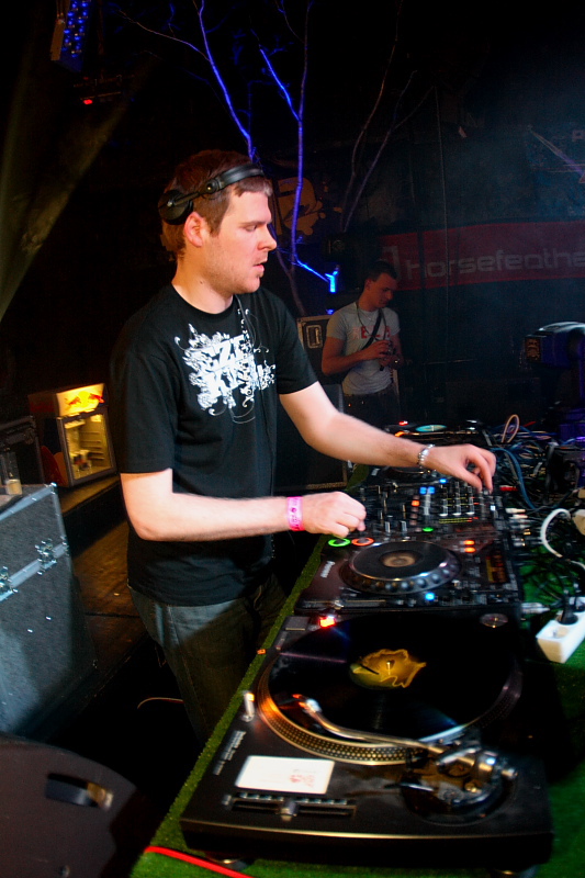 ELEKTRA - Pátek 18. 4. 2008