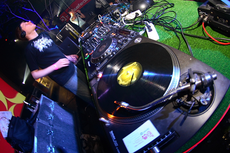 ELEKTRA - Pátek 18. 4. 2008