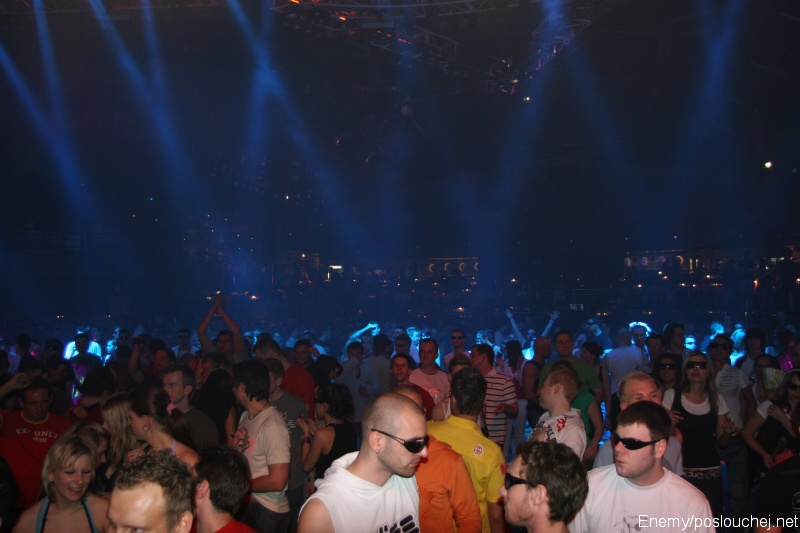 CYBERTRONIC - Pátek 25. 4. 2008