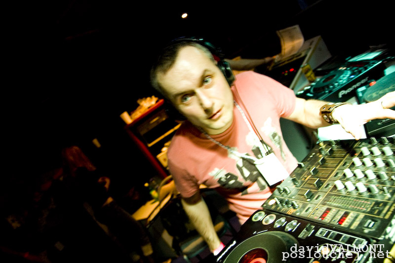 CYBERTRONIC - Pátek 25. 4. 2008