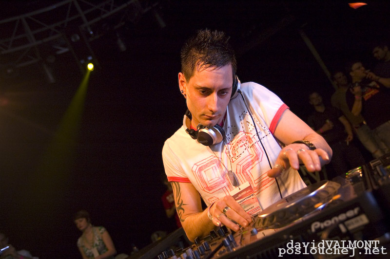 CYBERTRONIC - Pátek 25. 4. 2008