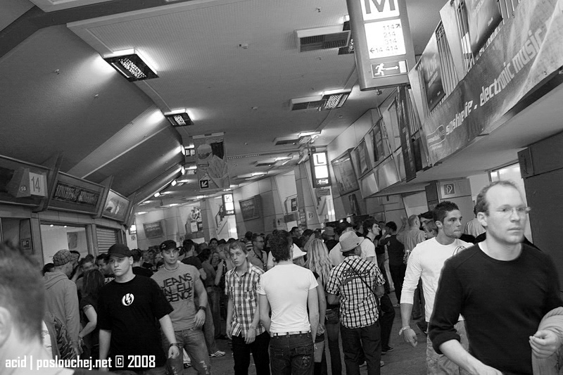 MAYDAY - Středa 30. 4. 2008