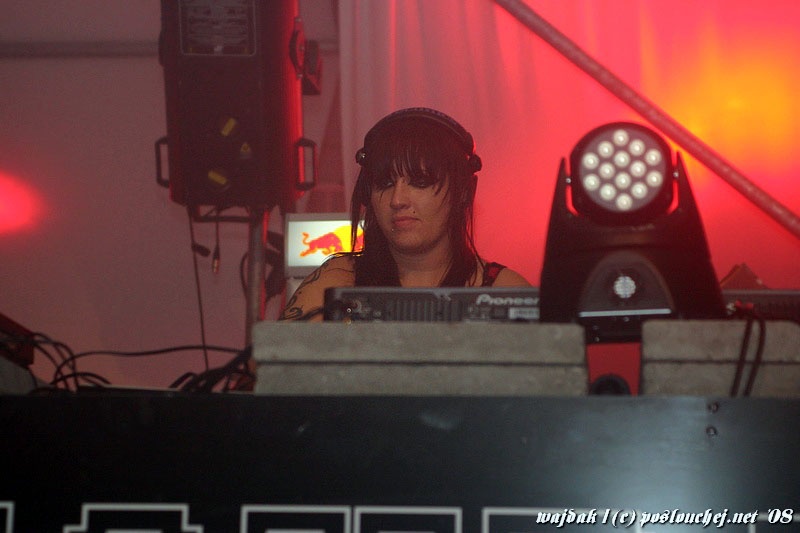 MAYDAY - Středa 30. 4. 2008