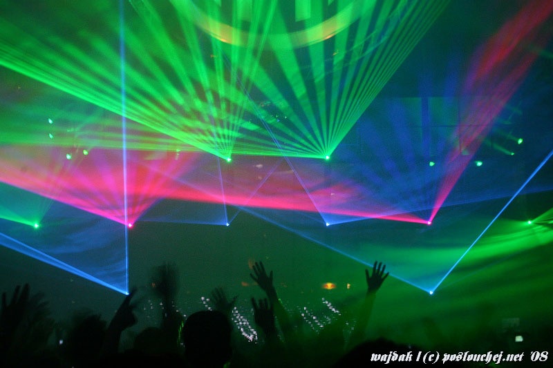 MAYDAY - Středa 30. 4. 2008