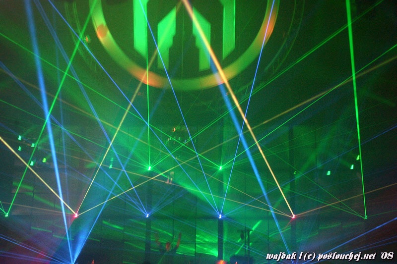 MAYDAY - Středa 30. 4. 2008