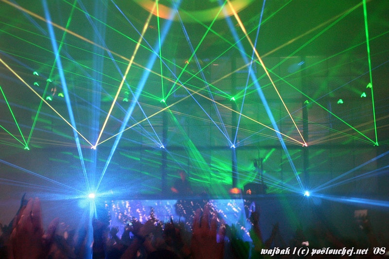 MAYDAY - Středa 30. 4. 2008