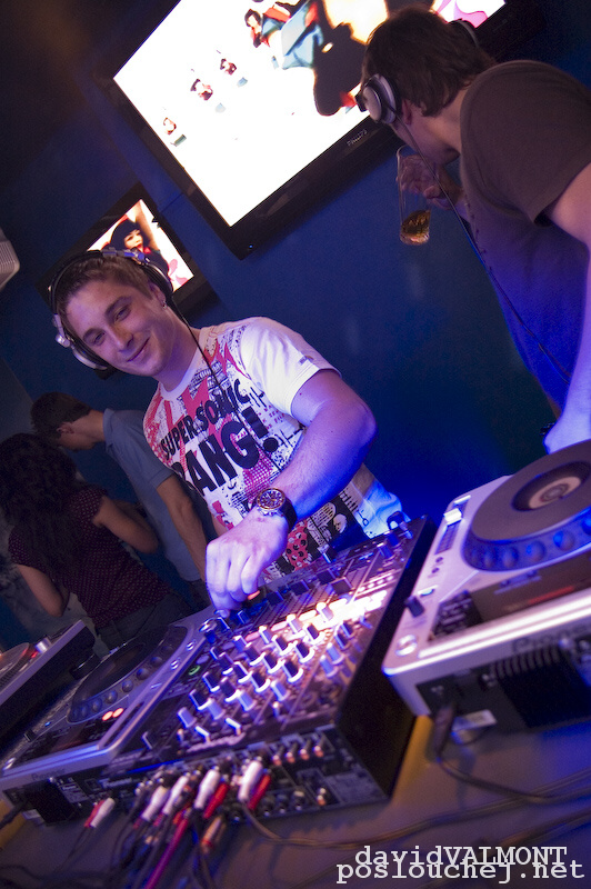 CREAMFIELDS WARM-UP - Pátek 16. 5. 2008
