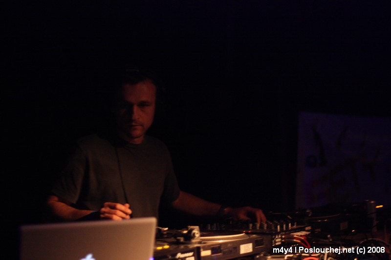 TAKE CONTROL - Pátek 23. 5. 2008
