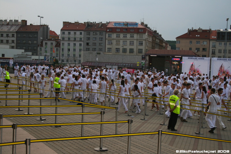 SENSATION WHITE - Sobota 31. 5. 2008