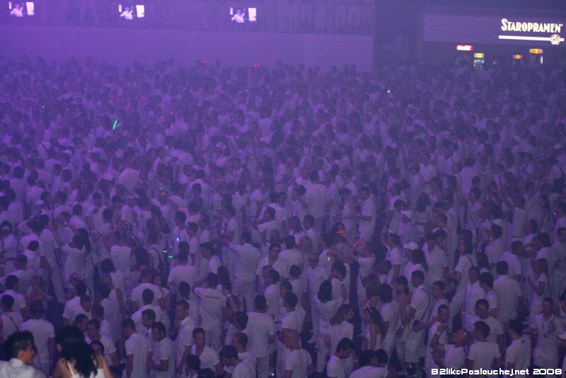 SENSATION WHITE - Sobota 31. 5. 2008