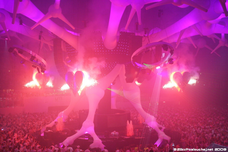 SENSATION WHITE - Sobota 31. 5. 2008