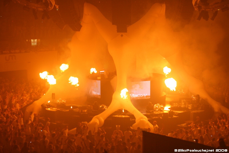 SENSATION WHITE - Sobota 31. 5. 2008