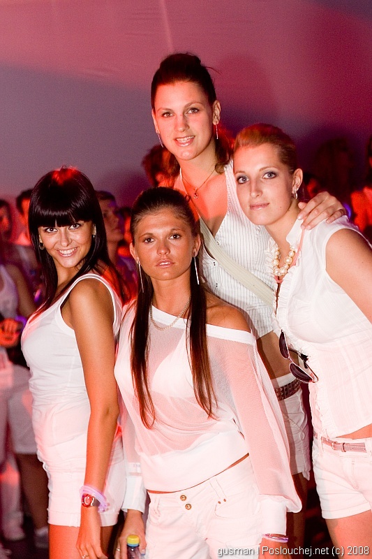 SENSATION WHITE - Sobota 31. 5. 2008