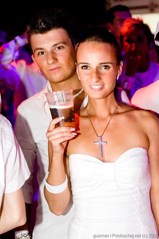 SENSATION WHITE - Sobota 31. 5. 2008
