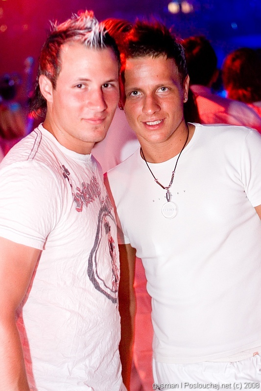 SENSATION WHITE - Sobota 31. 5. 2008