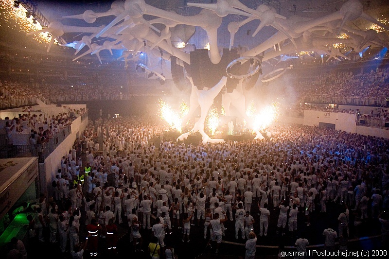 SENSATION WHITE - Sobota 31. 5. 2008