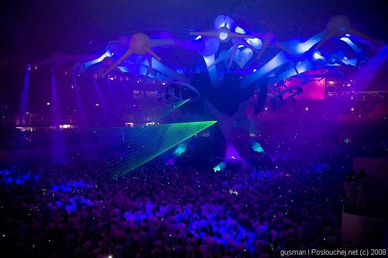 SENSATION WHITE - Sobota 31. 5. 2008