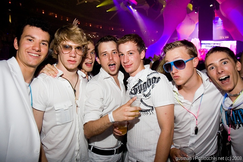 SENSATION WHITE - Sobota 31. 5. 2008