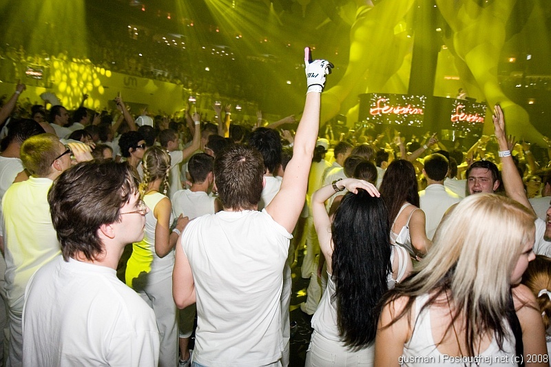 SENSATION WHITE - Sobota 31. 5. 2008