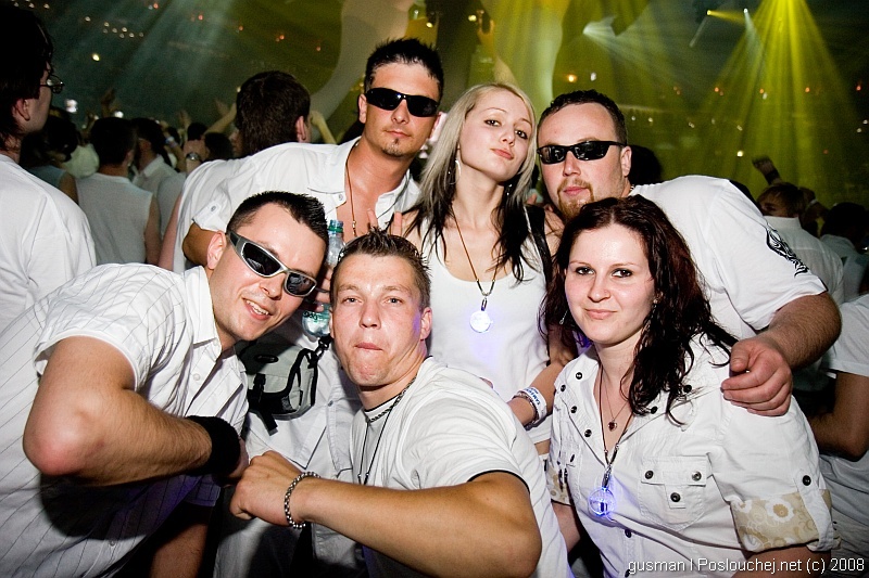 SENSATION WHITE - Sobota 31. 5. 2008