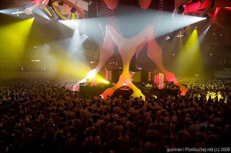 SENSATION WHITE - Sobota 31. 5. 2008