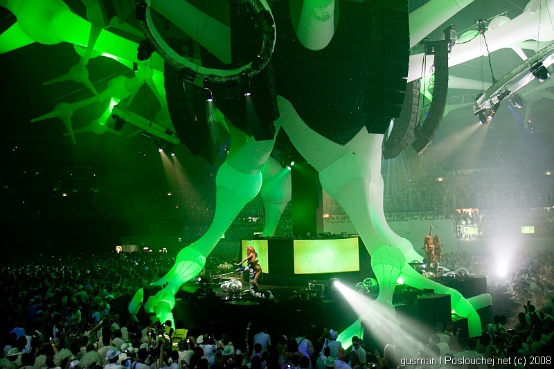 SENSATION WHITE - Sobota 31. 5. 2008