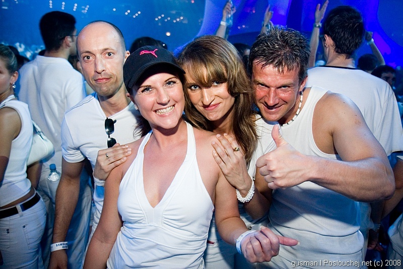 SENSATION WHITE - Sobota 31. 5. 2008