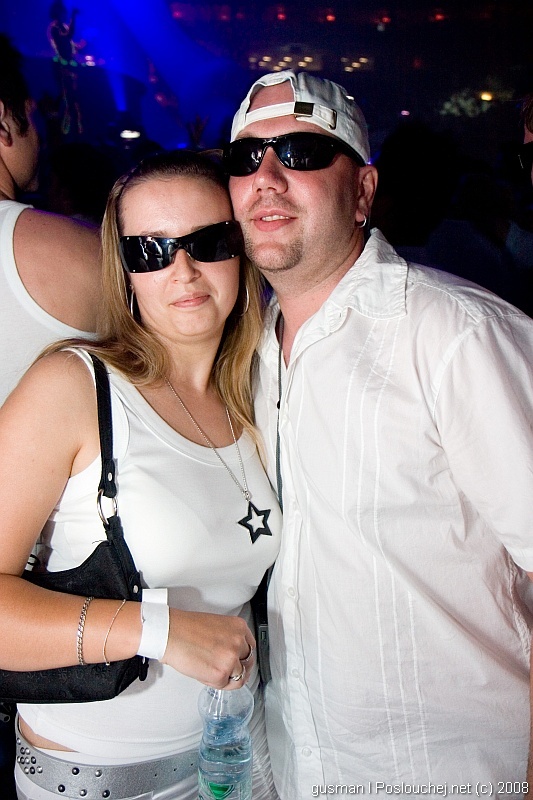 SENSATION WHITE - Sobota 31. 5. 2008