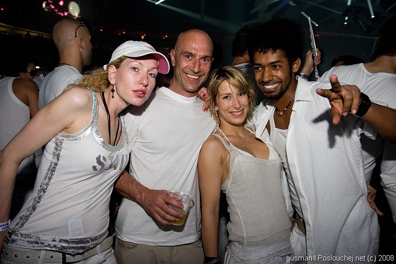SENSATION WHITE - Sobota 31. 5. 2008