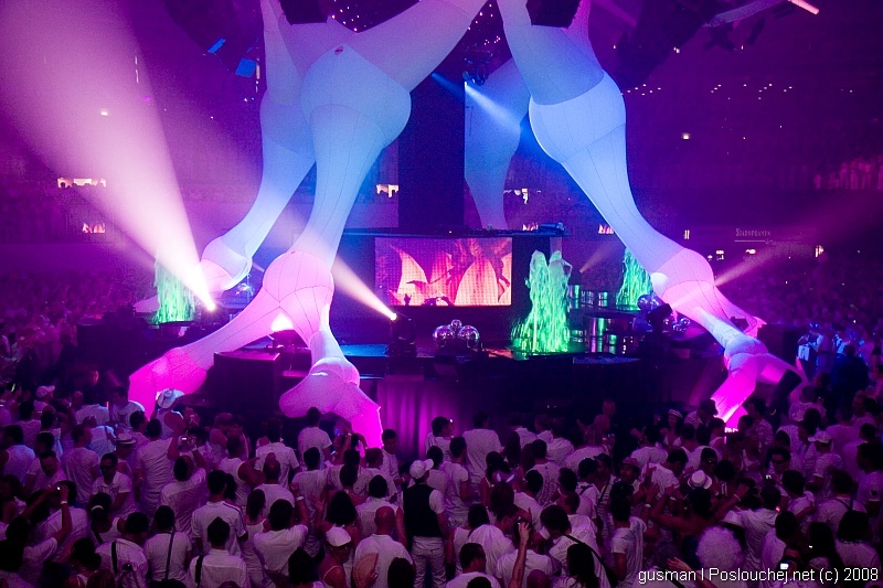 SENSATION WHITE - Sobota 31. 5. 2008