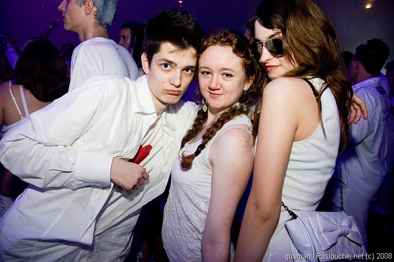 SENSATION WHITE - Sobota 31. 5. 2008