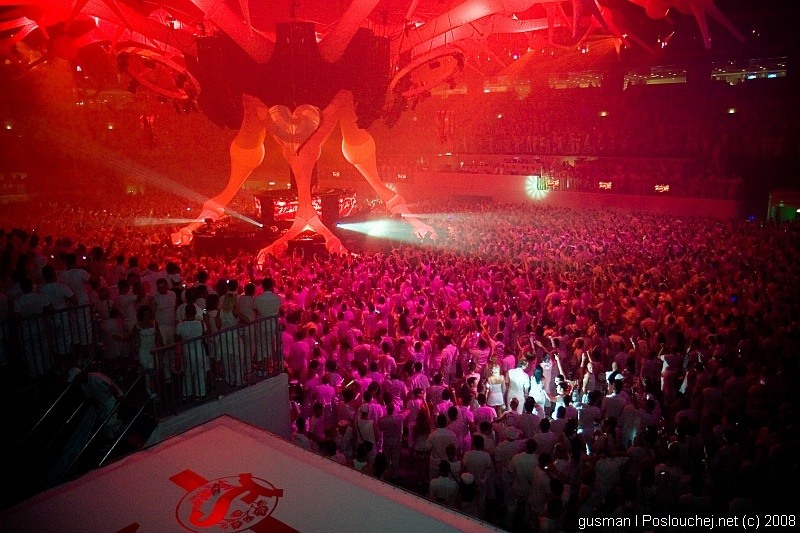 SENSATION WHITE - Sobota 31. 5. 2008