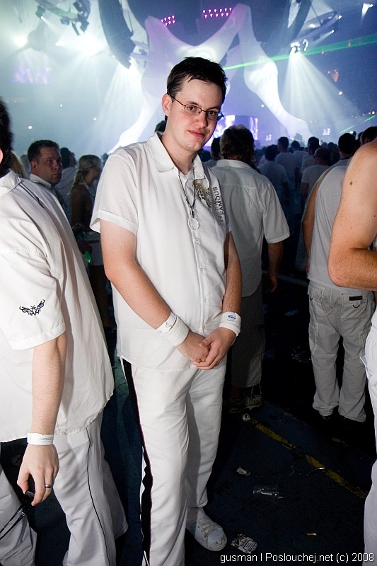 SENSATION WHITE - Sobota 31. 5. 2008