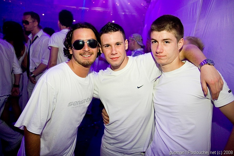 SENSATION WHITE - Sobota 31. 5. 2008