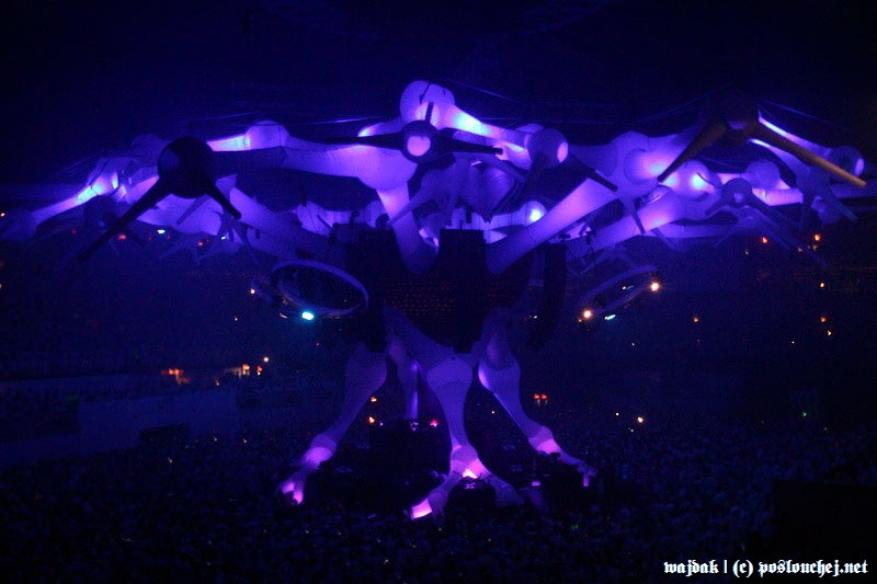 SENSATION WHITE - Sobota 31. 5. 2008