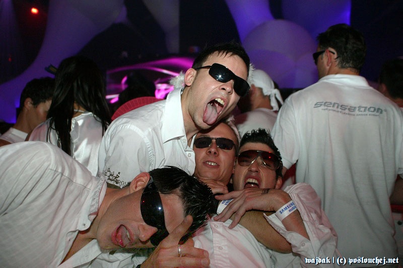 SENSATION WHITE - Sobota 31. 5. 2008