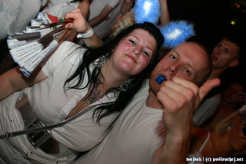 SENSATION WHITE - Sobota 31. 5. 2008