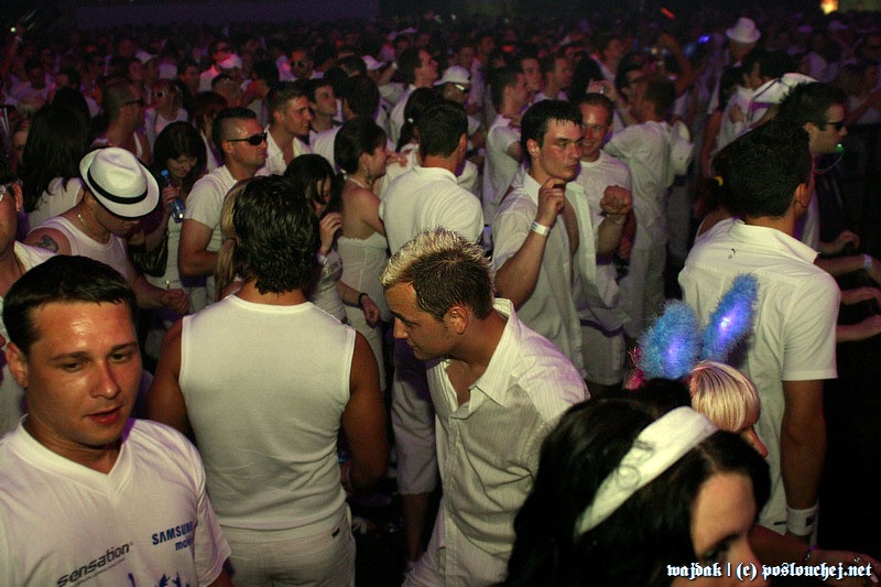 SENSATION WHITE - Sobota 31. 5. 2008