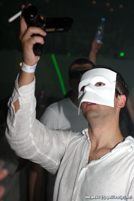 SENSATION WHITE - Sobota 31. 5. 2008