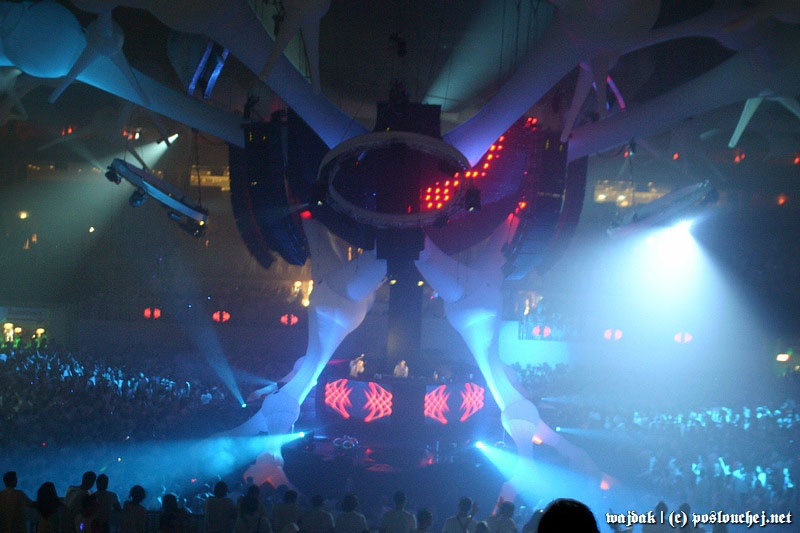 SENSATION WHITE - Sobota 31. 5. 2008