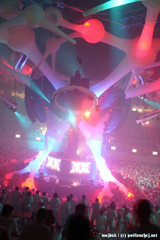 SENSATION WHITE - Sobota 31. 5. 2008