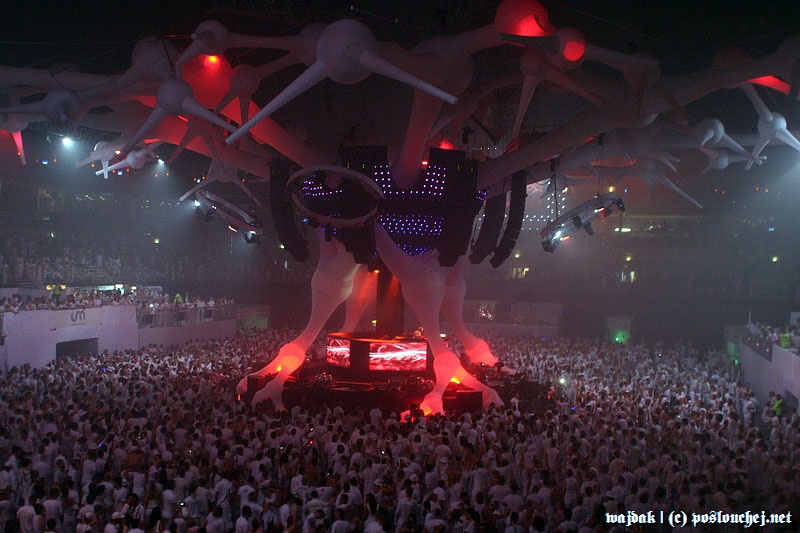 SENSATION WHITE - Sobota 31. 5. 2008