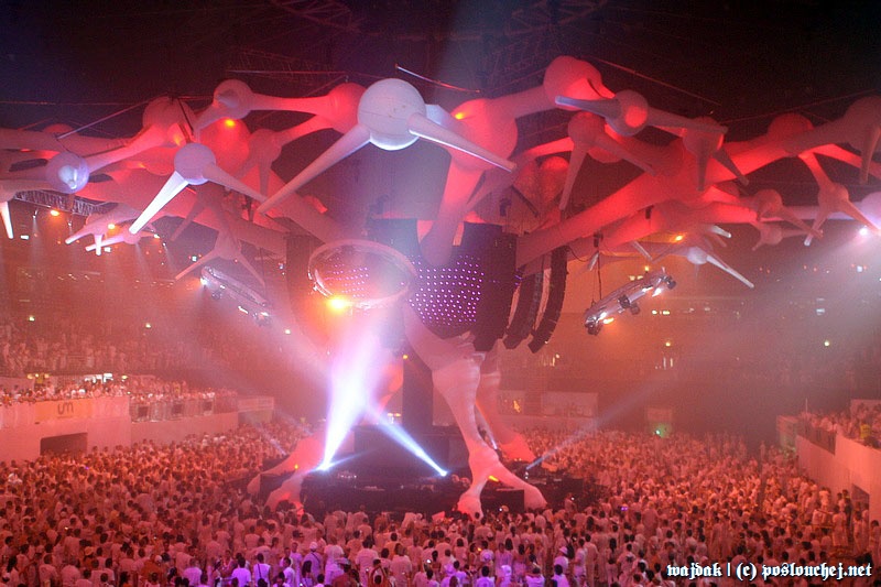 SENSATION WHITE - Sobota 31. 5. 2008