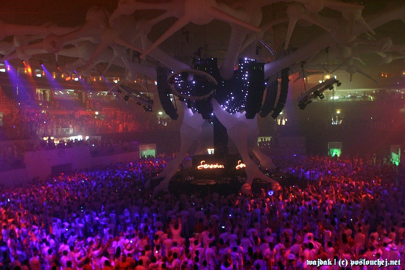 SENSATION WHITE - Sobota 31. 5. 2008