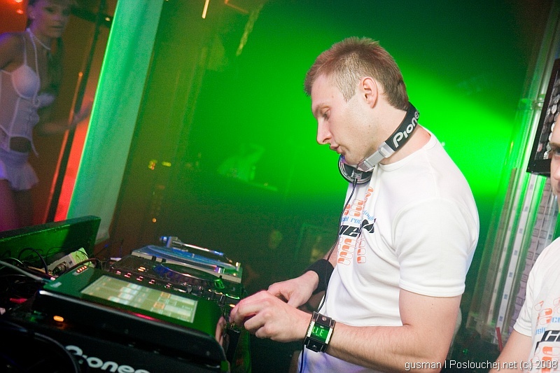 REHAB & AXE PRESENT DJ TOMCRAFT - Pátek 6. 6. 2008