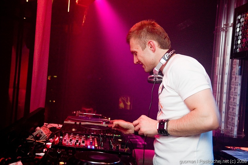 REHAB & AXE PRESENT DJ TOMCRAFT - Pátek 6. 6. 2008