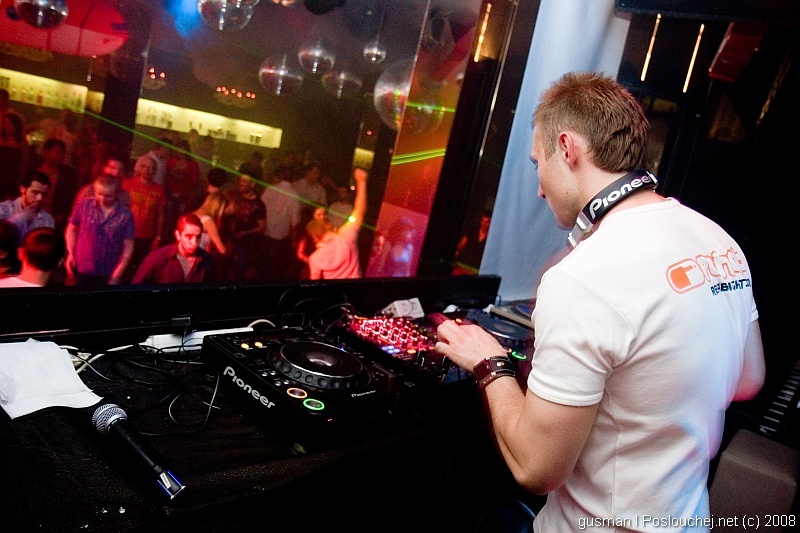 REHAB & AXE PRESENT DJ TOMCRAFT - Pátek 6. 6. 2008